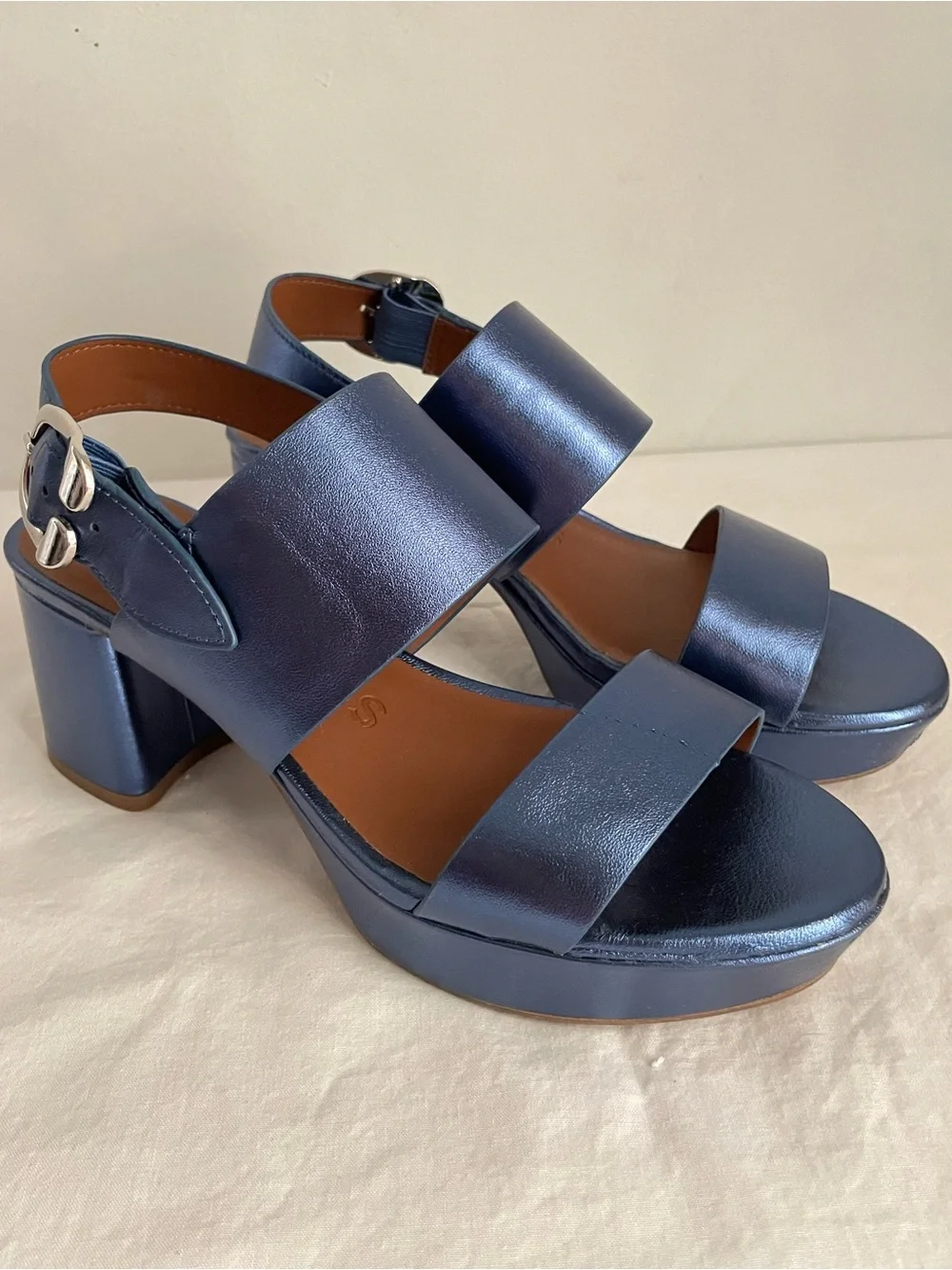 Aerosoles Camera Metallic Blue Block Heel Platform Sandals 8